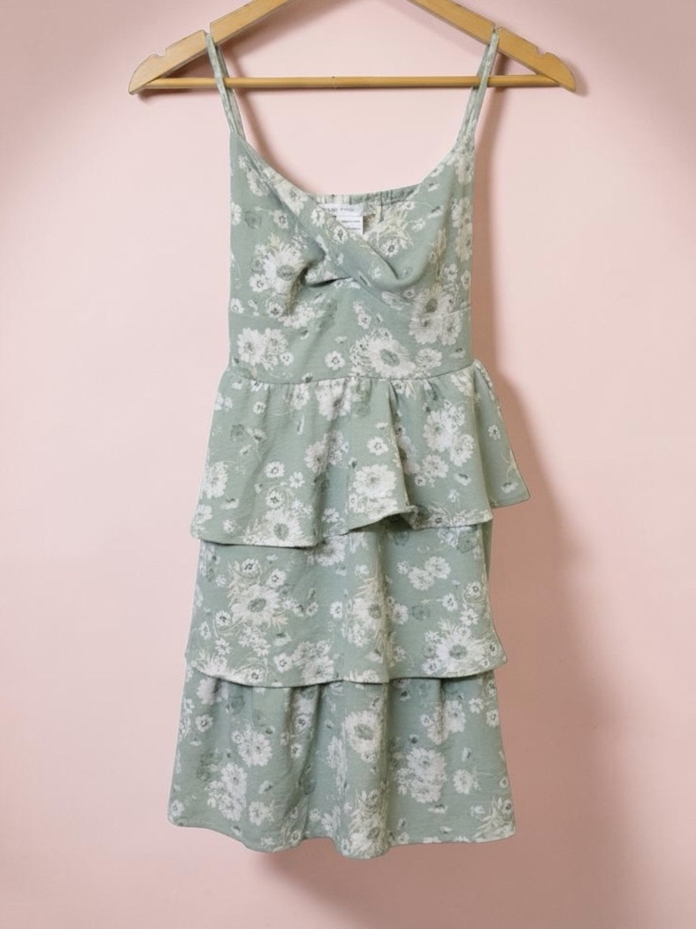 Altar'd State Tara Sage Green Floral Twist Tiered Ruffle ✨Regencycore✨ Mini NWT - Picture 2 of 14
